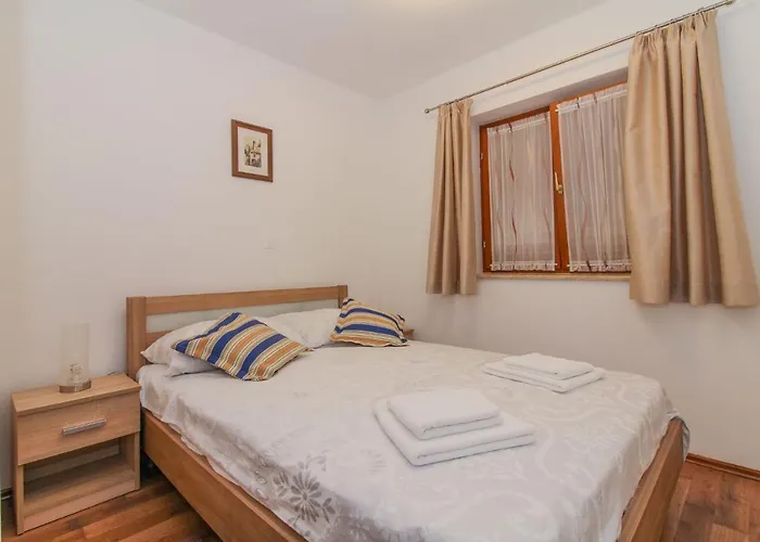 Marino Apartman Gracisce