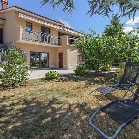 Apartment Marino *
