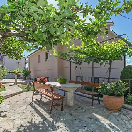 Apartment Marino